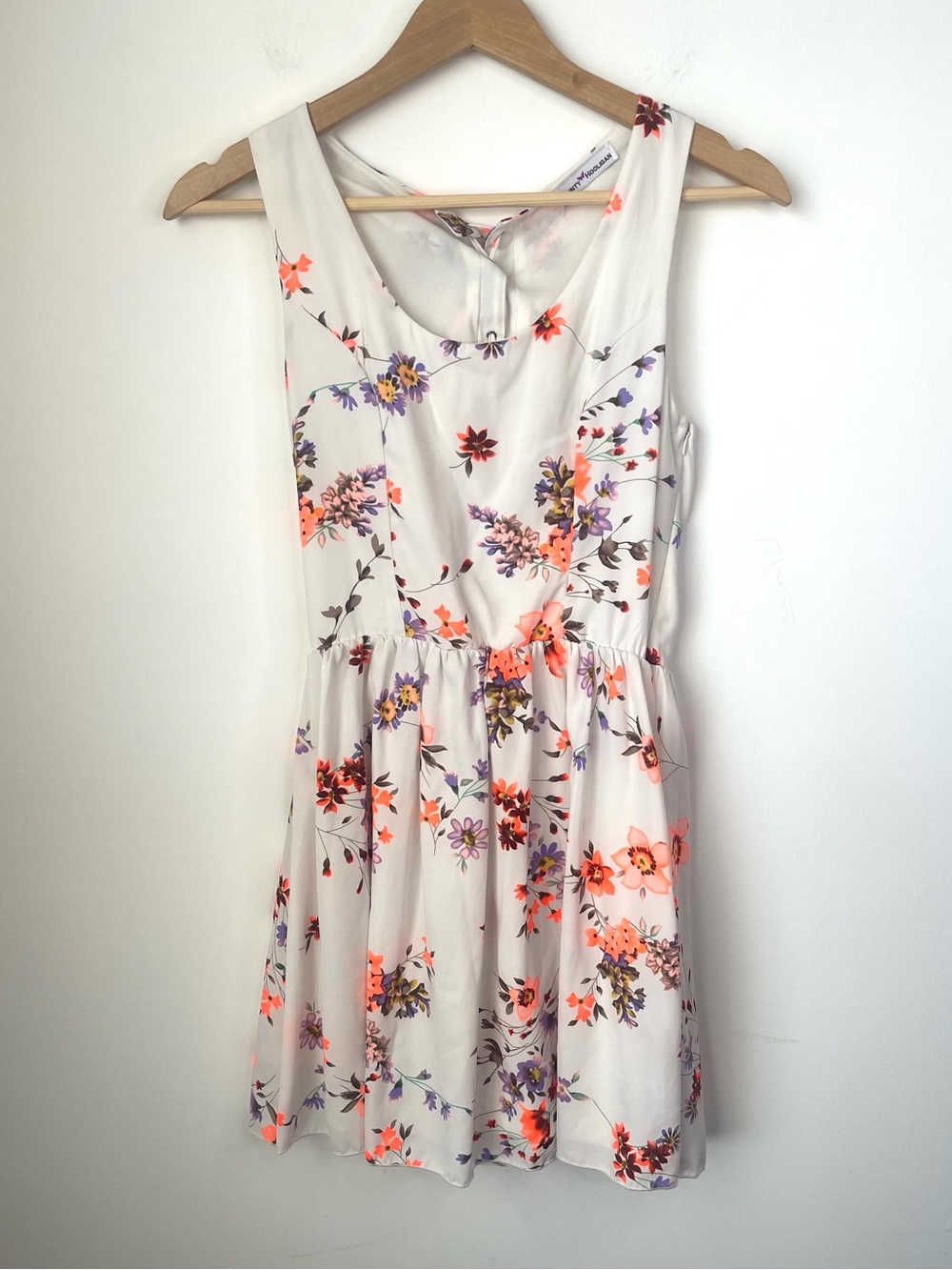 Dainty Hooligan Cream V-Neck Sundress Mini